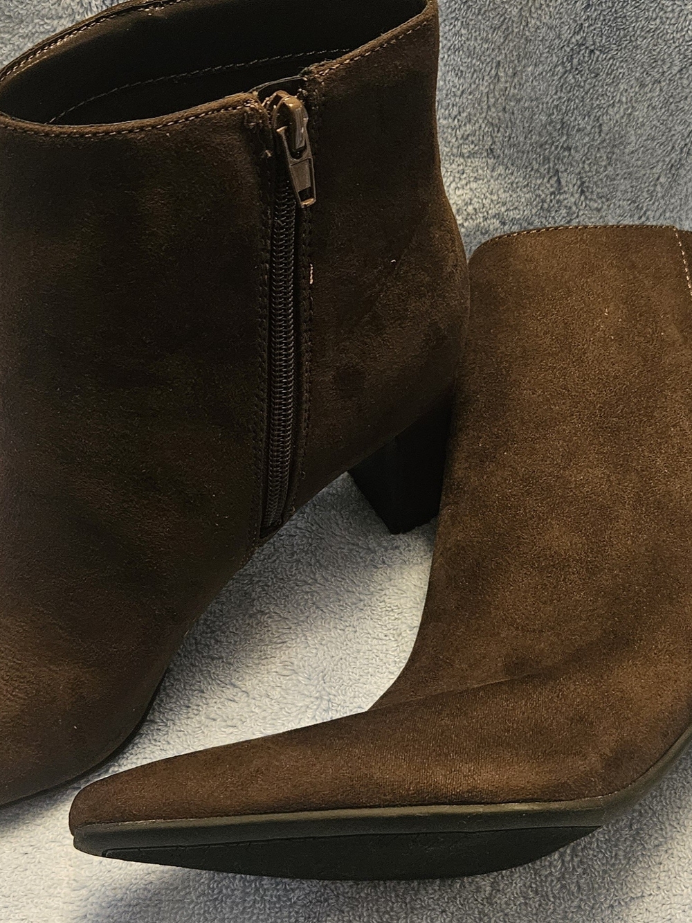 Brown Faux Suede Women’s Ankle Booties Size 9.5M